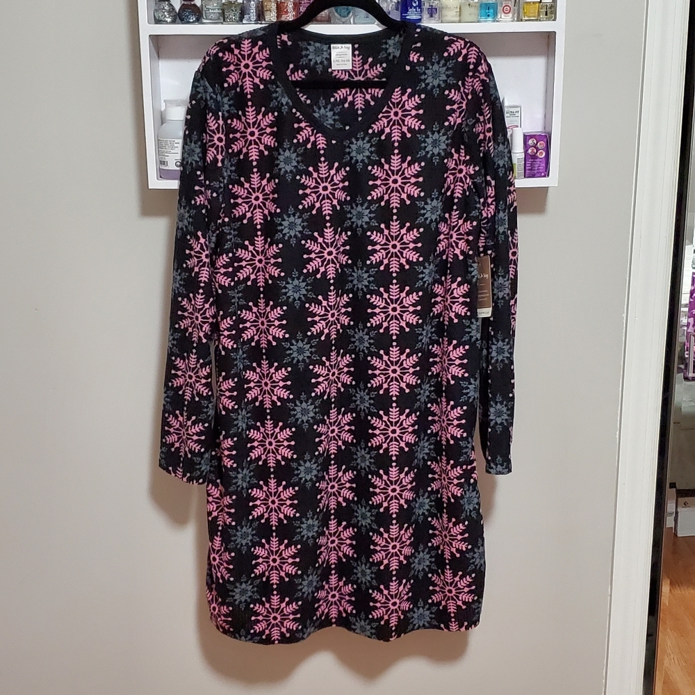 Fleece sleep shirt Large/XL 14/16